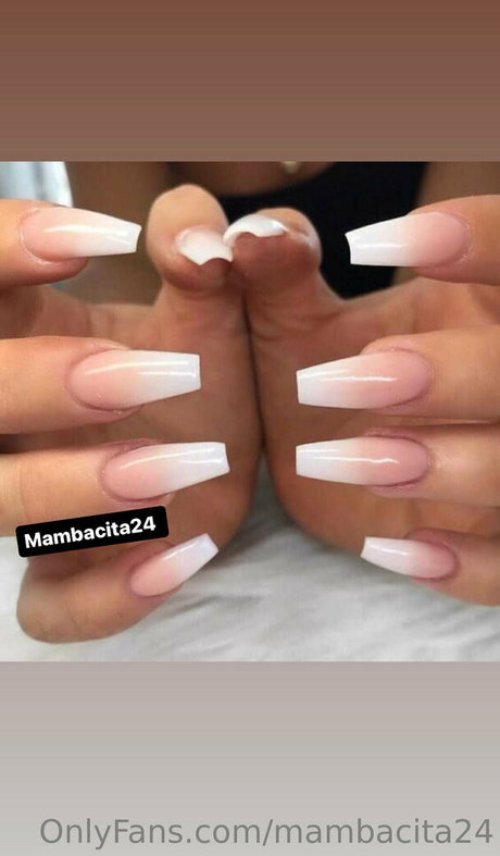 mambacita24 modèle chaud image