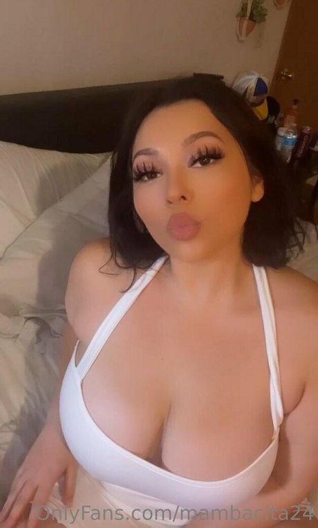 mambacita24 étoile érotique collection