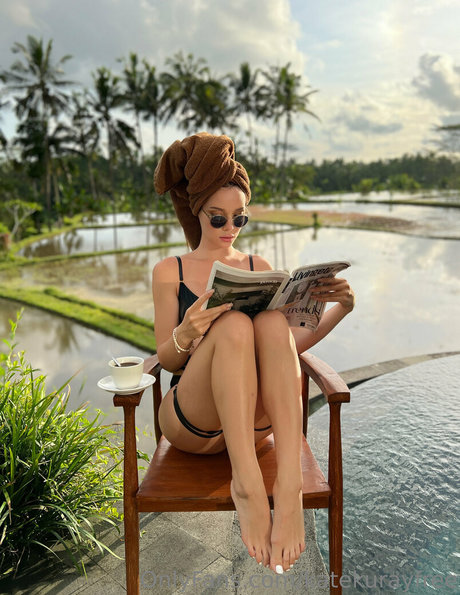 katekurayfree modèle magnifique collection