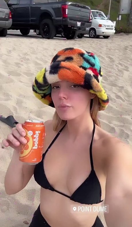 Alissa Violet modèle chaud images