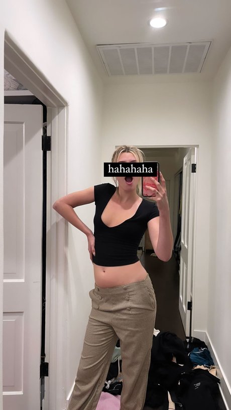 Alissa Violet étoile érotique image