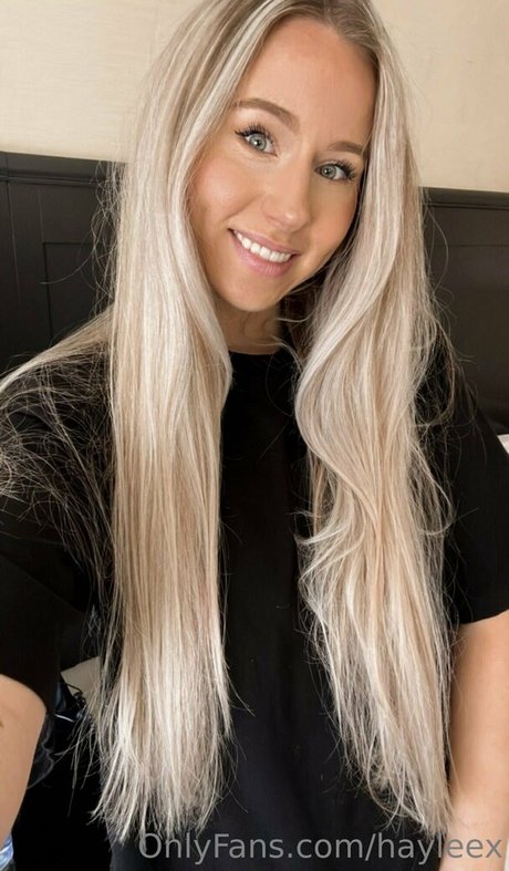 bisexuel mmf onlyfans pornographique en haute définition image