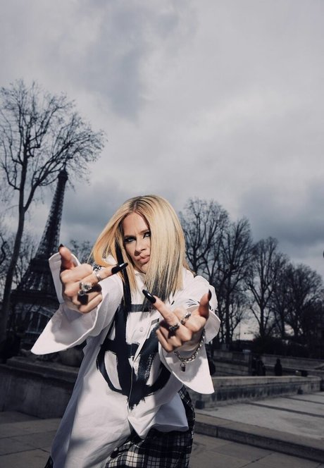 mariée onlyfans art de haute qualité img