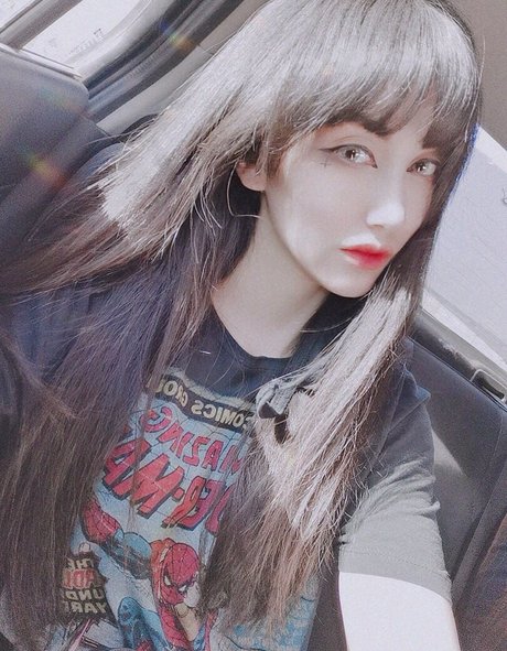 giclée mature uniquementfans belle chaude images