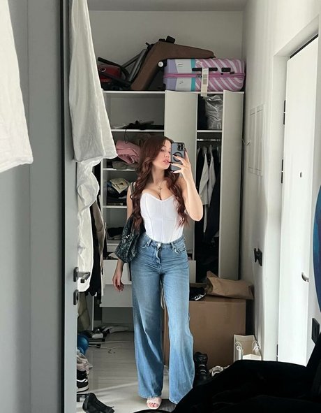 akyuliych art de star du porno collection