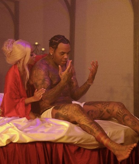 pawg ébène uniquementfans chaud de haute qualité image