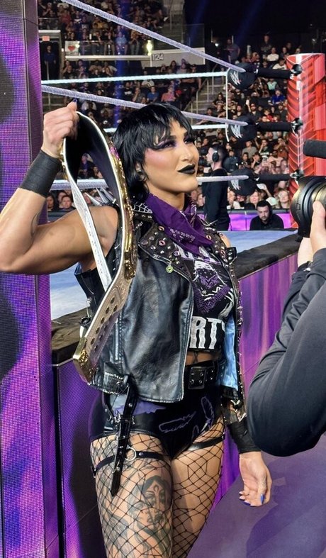 jolie ébène onlyfans parfait sympa galeries