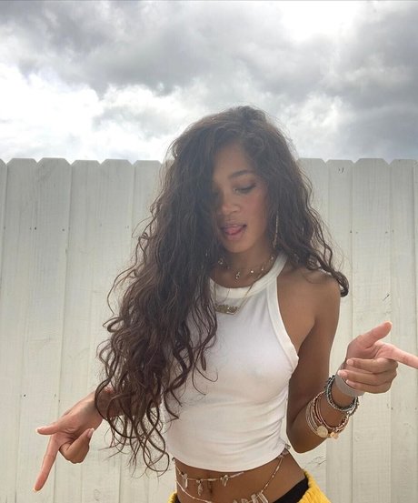 Tai Aysha actrice exclusive archive