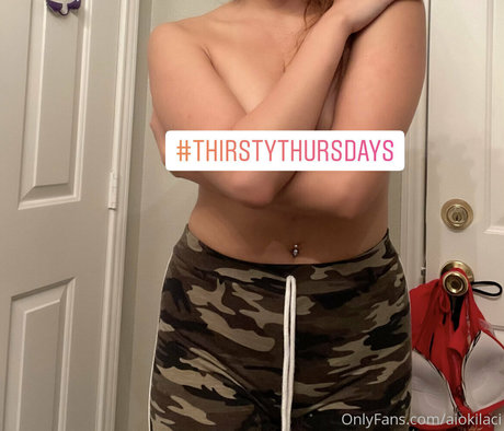 aiokilaci modèle chaud photo