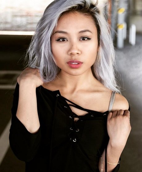 Charliedrizzle belle star du porno des photos