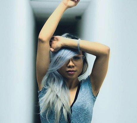 mamie milf onlyfans chaud sympa photo