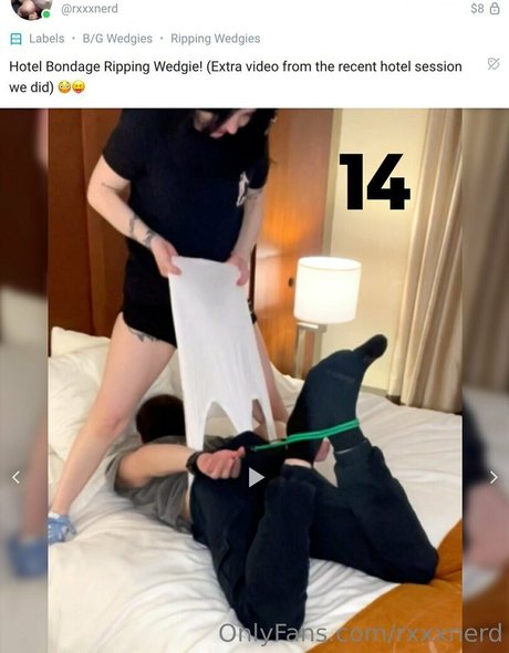 rxxxnerd modèle pornographique photo