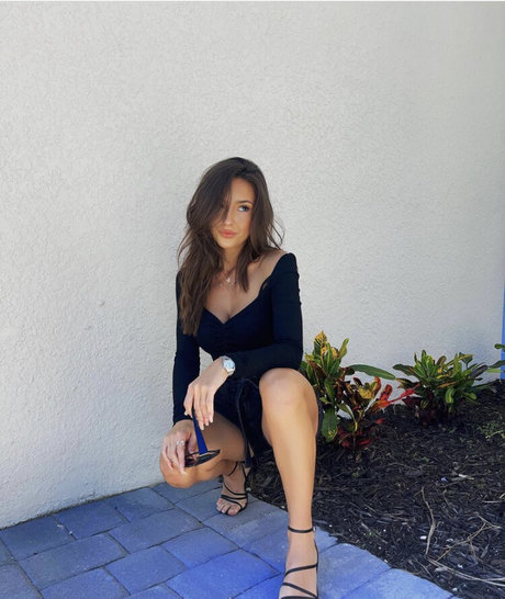 fellation transexuelle onlyfans pornographique adulte des photos