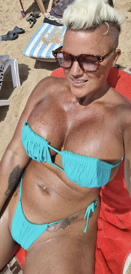 Carro Oberg star pornographique archive