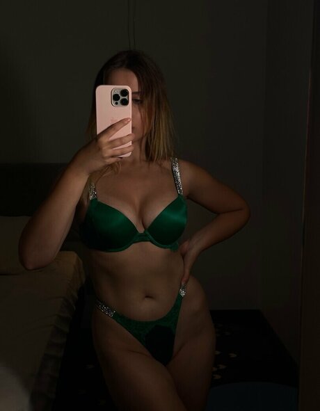 Ewazuzanna art de star du porno des photos