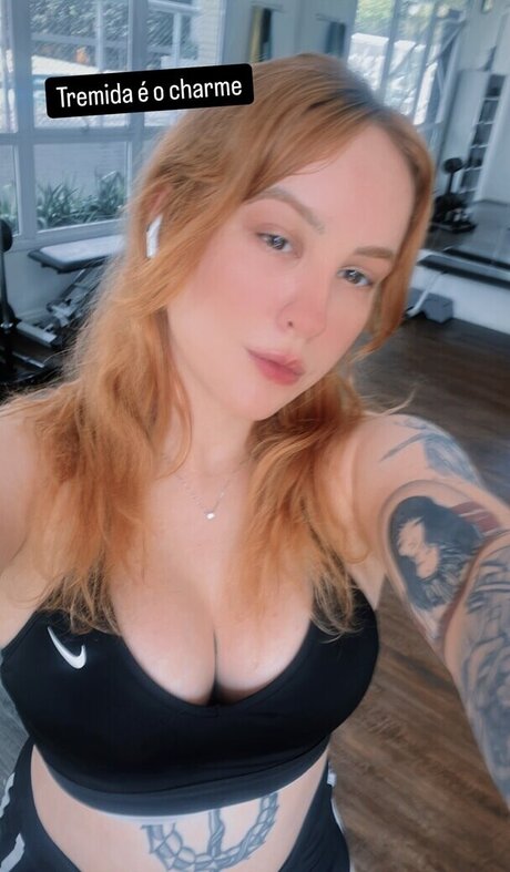 Leticia Motta art de star du porno collection