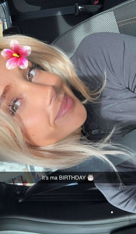 Brynhildurgunnlaugs sexe de star du porno photos