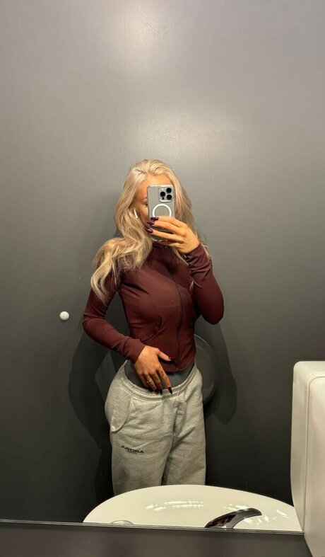 Brynhildurgunnlaugs étoile xxx photos