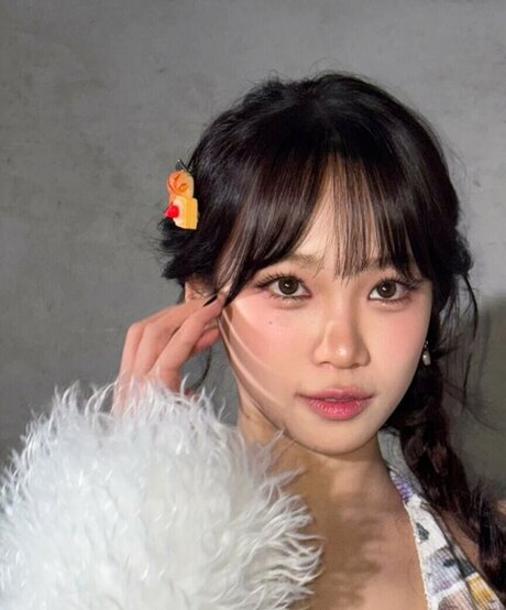 Kim Chaewon actrice chaude photo