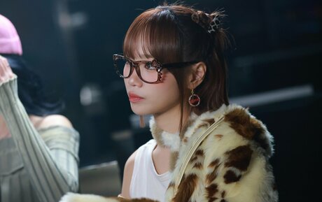 Kim Chaewon modèle porno img