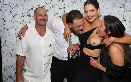 filles célèbres onlyfans chaud parfait galerie