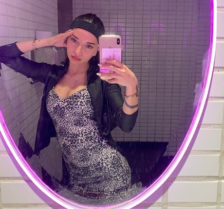 Nahiarabrenn haut modèle photo