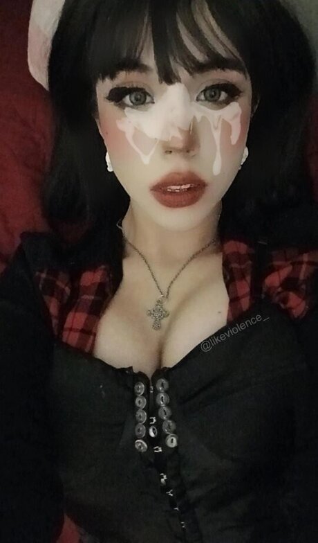 likeviolence_ star du porno photo