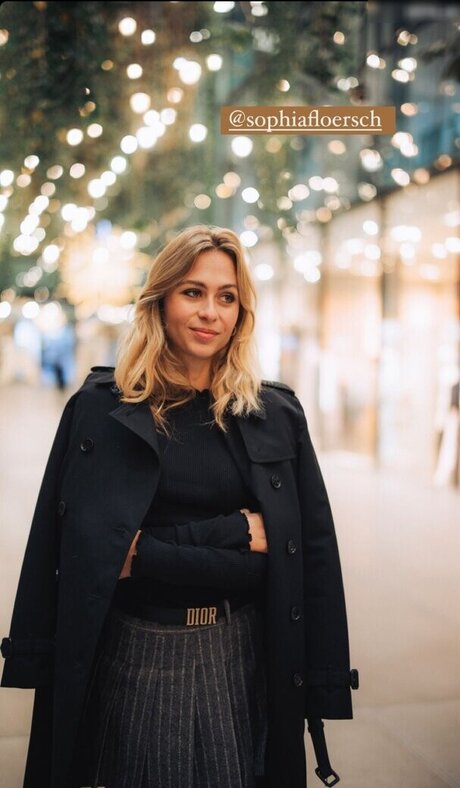 Sophia Fl rsch xxx star du porno photo