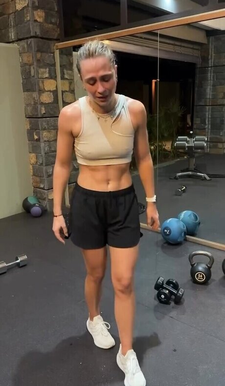 grand-mère onlyfans parfait exclusif img