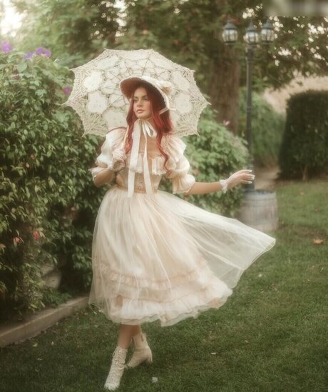 Juliette Sureau modèle pornographique image