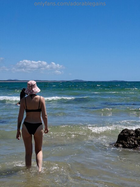 Adorablegains modèle gratuit des photos