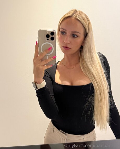 baebaezoe modèle porno images