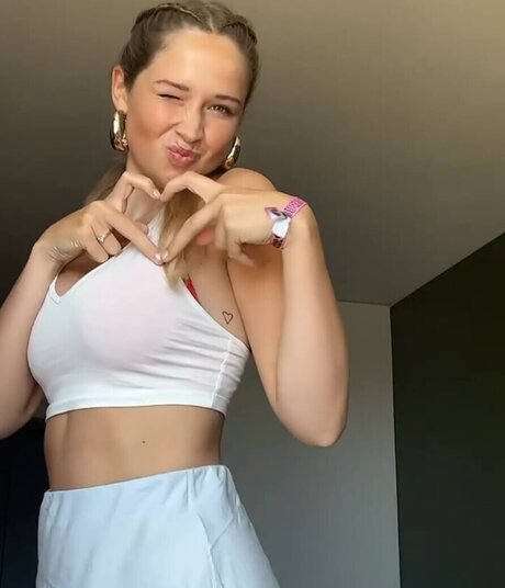 Wieke modèle de haute qualité galeries