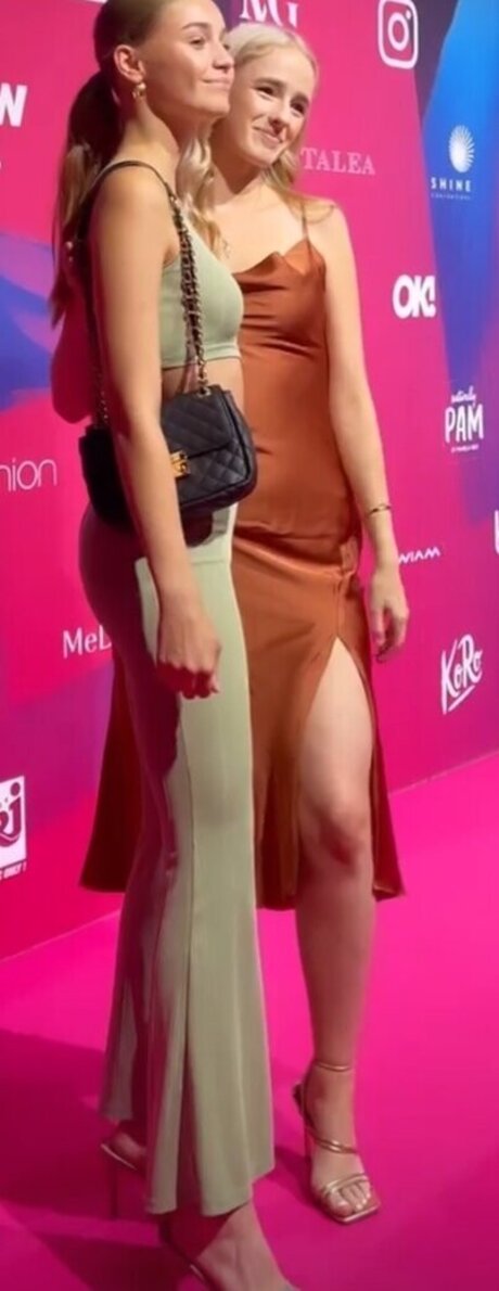 Emely Winkler star du porno sympa collection