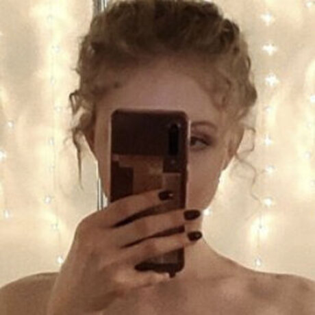 Peachypolegirl art étoile images