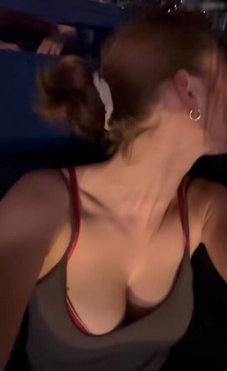 plage seins nus onlyfans hd gratuit image