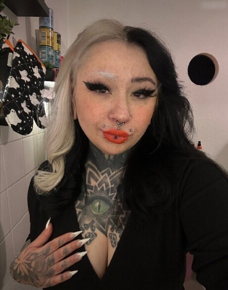 Verena Venus modèle magnifique archive