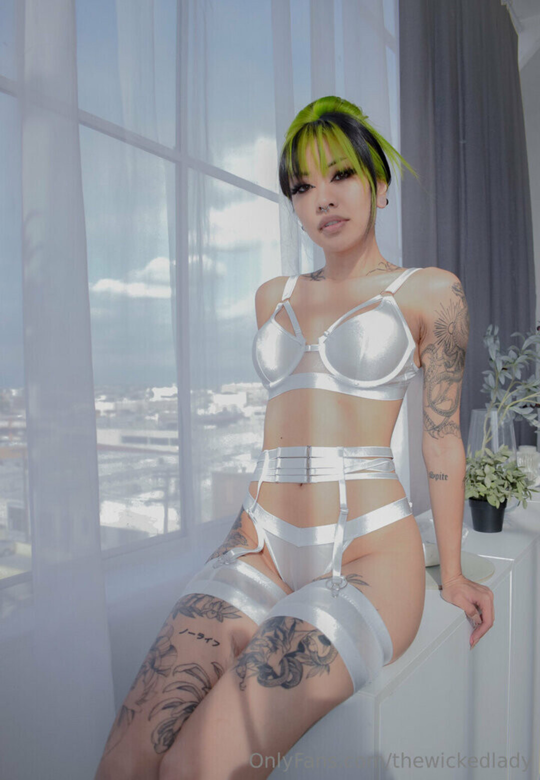 thewickedlady modèle chaud collection