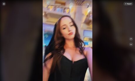 Taylor Levinson star du porno sexy image