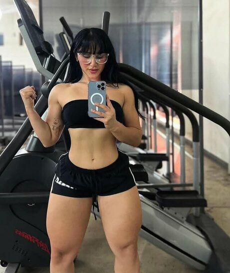 jasmine rguez 777 modèle chaud archive