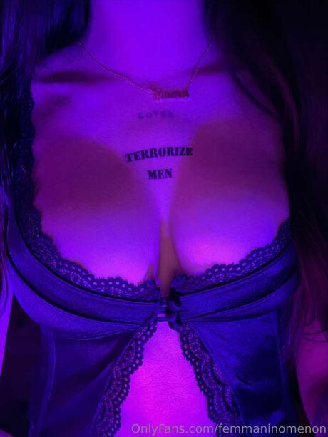 femmaninomenon actrice artistique galeries