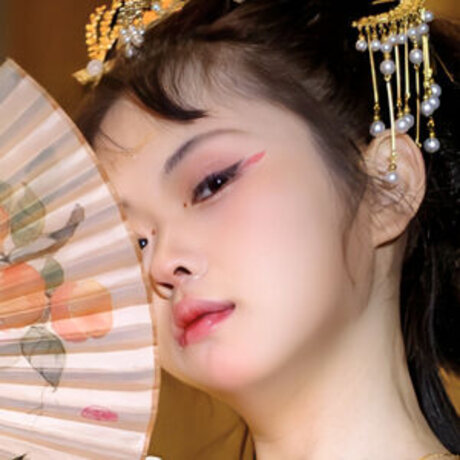 LynnLi7698 actrice libre archive