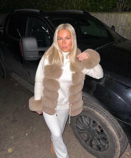 mollymercedes star du porno érotique collection