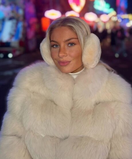 mollymercedes étoile sympa photo