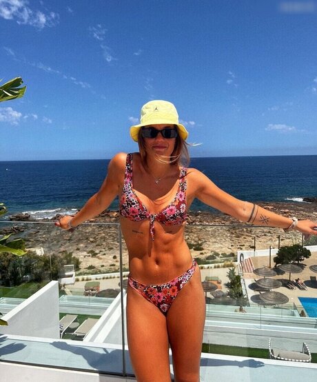 vieille milf onlyfans art gratuit images