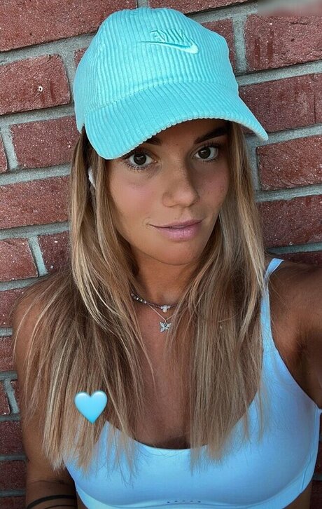 Selina Cerci modèle de haute qualité galerie