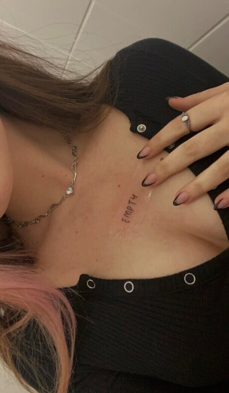 Laurinchhhe jolie star du porno archive