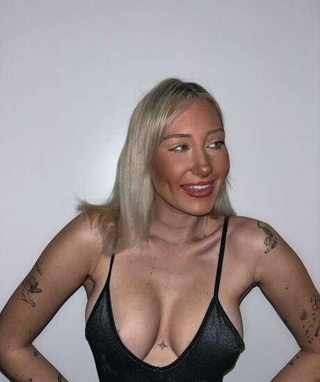 Sofiogresta Popia actrice xxx collection