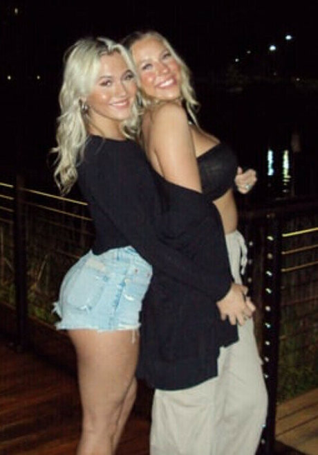 Lillian Evans actrice érotique archive