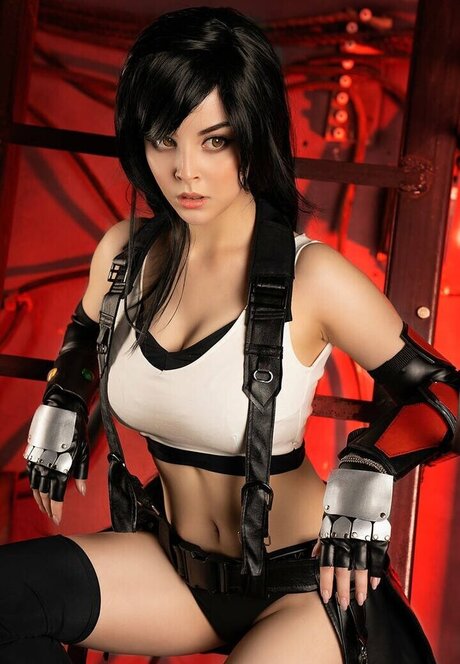 Tifa Cosplay star du sexe image